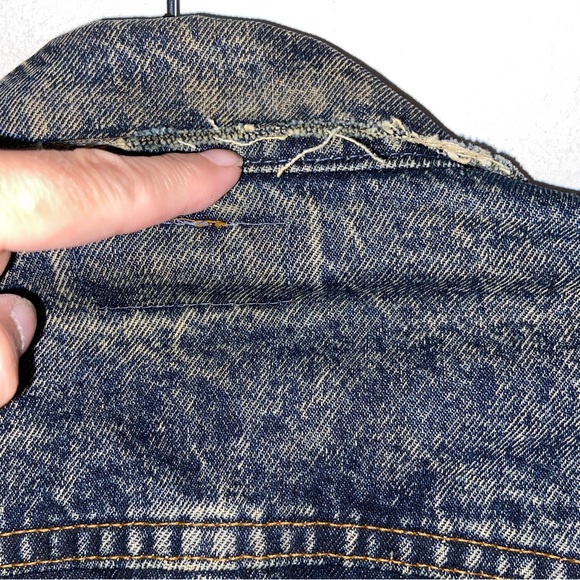 Vintage Levis Denim Trucker Jacket Mens Medium Blue Jean Distressed USA Made - Picture 11 of 16